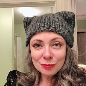 Meet your Posher, Christine